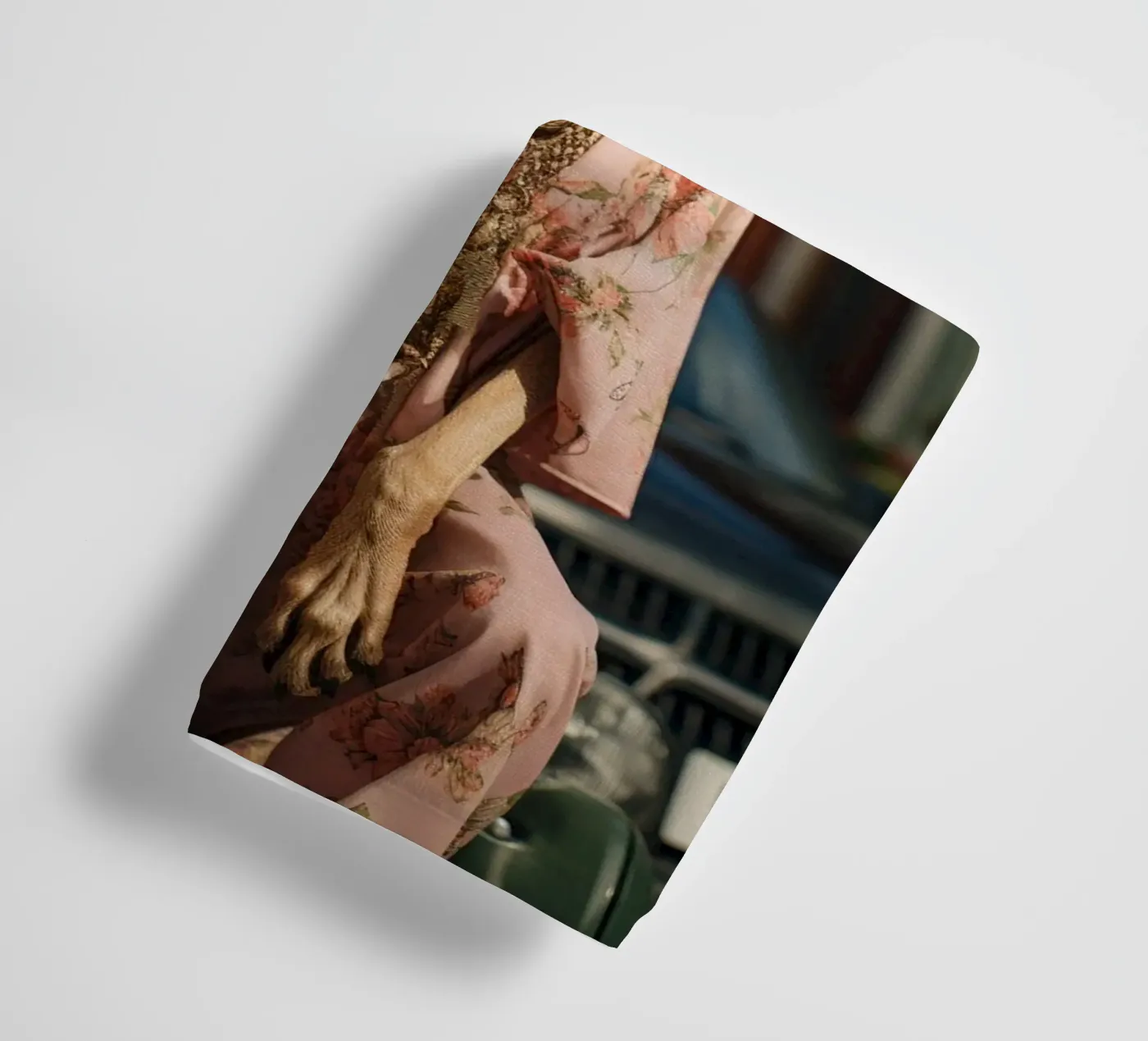 Enzo towel by Affiches Chien Originales – Dogland