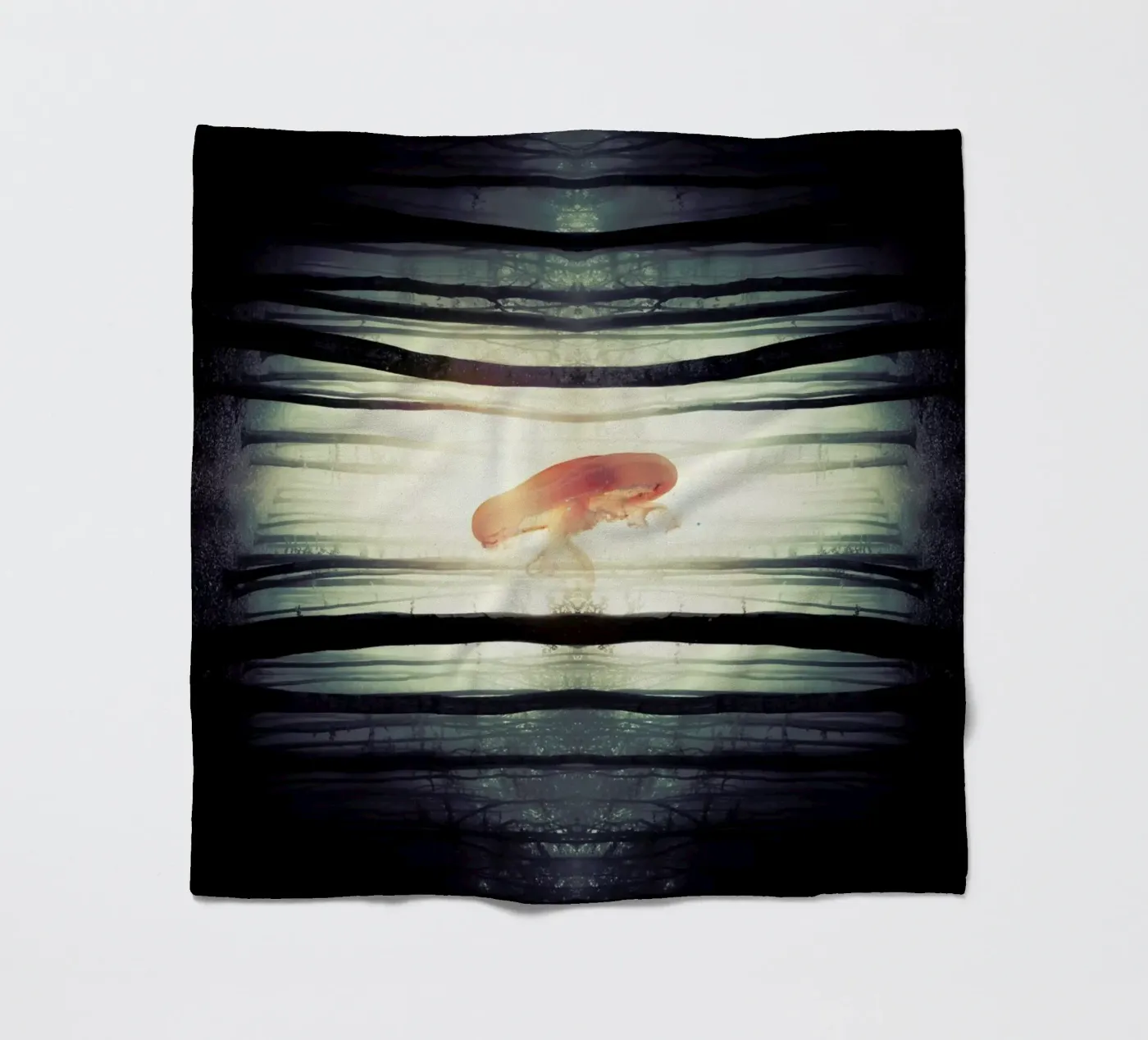 Glow Fleecedecke von Eugene Soloviev