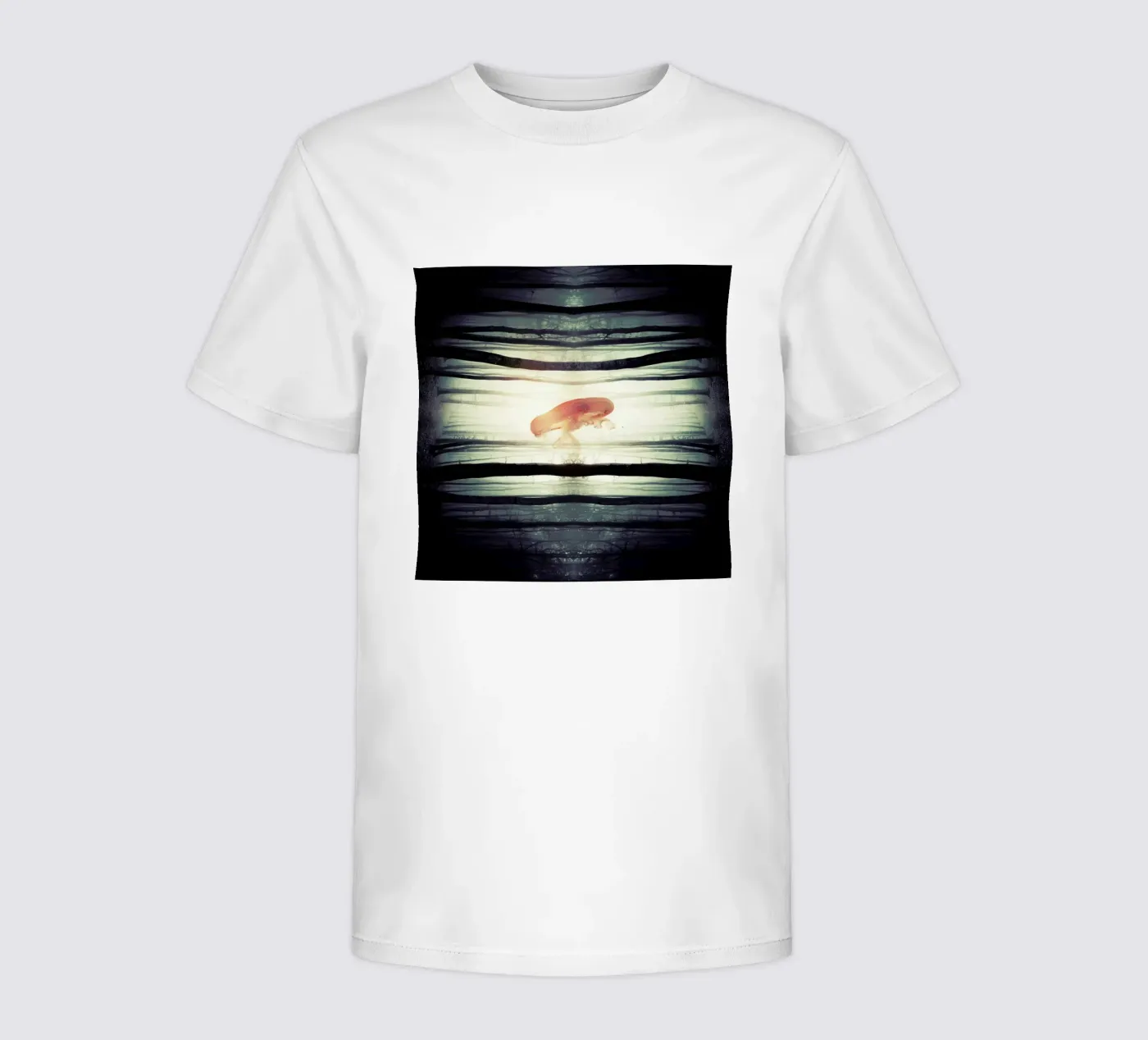 Glow t-shirt bambini da Eugene Soloviev