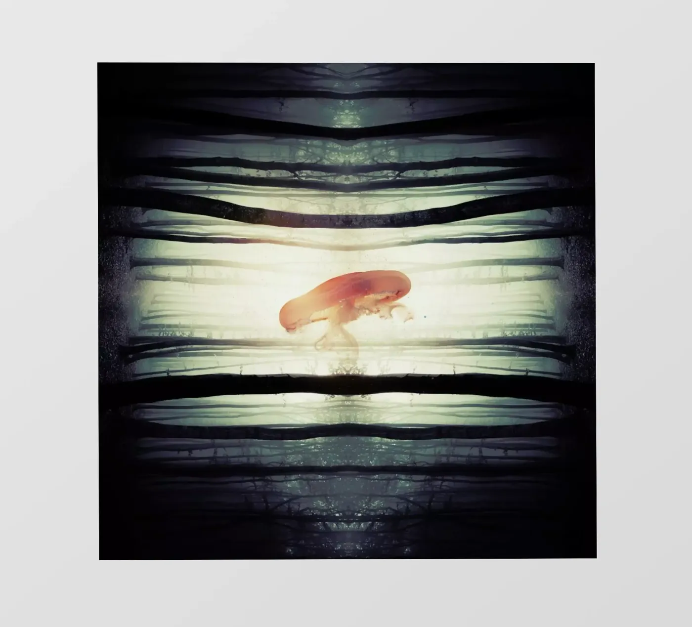 Glow pellicola backlit da Eugene Soloviev