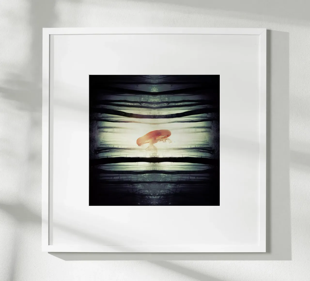 Glow poster da Eugene Soloviev