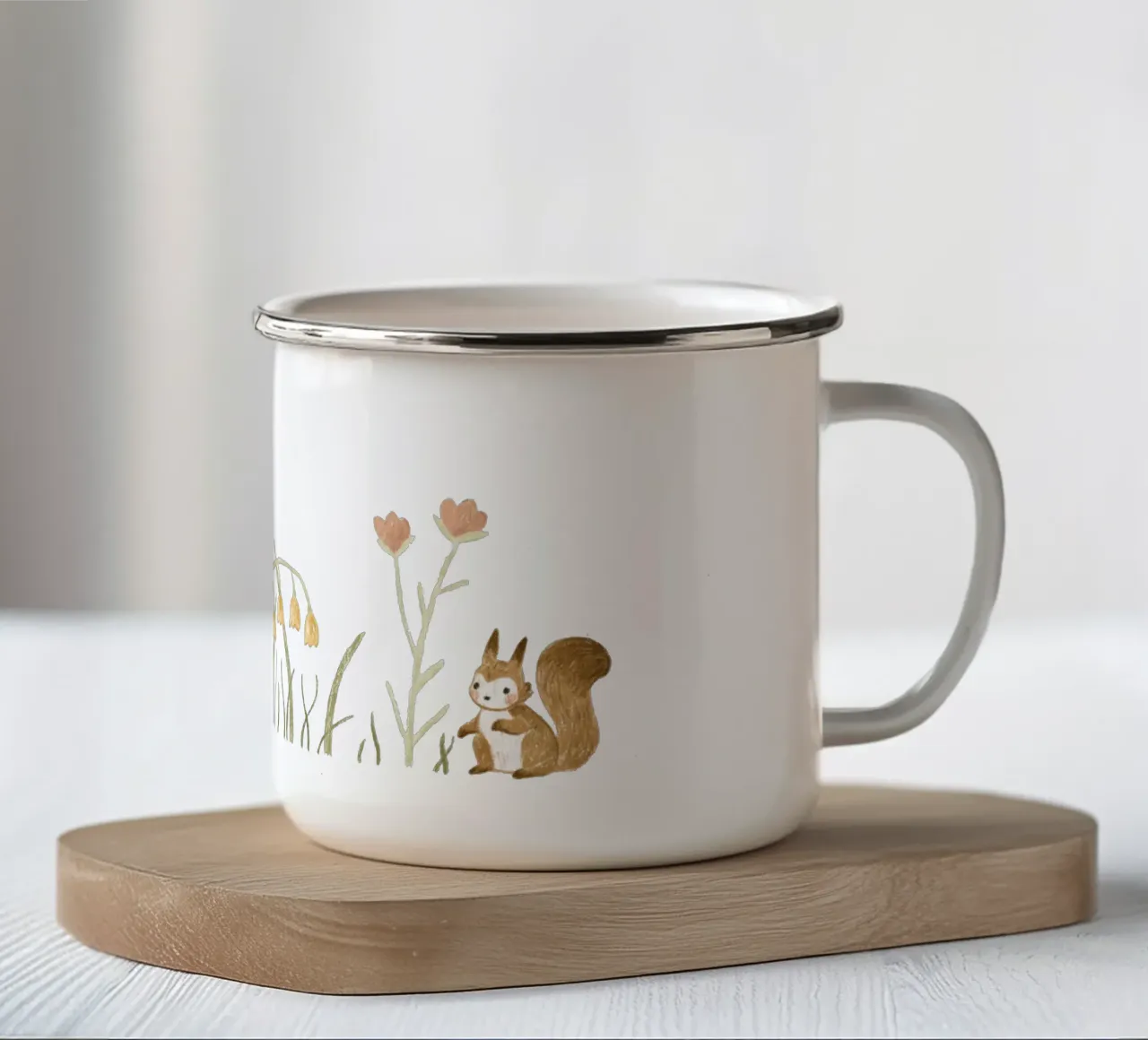 Anna Lunak - Volpe e scoiattolo tazza in smalto da The Artcircle