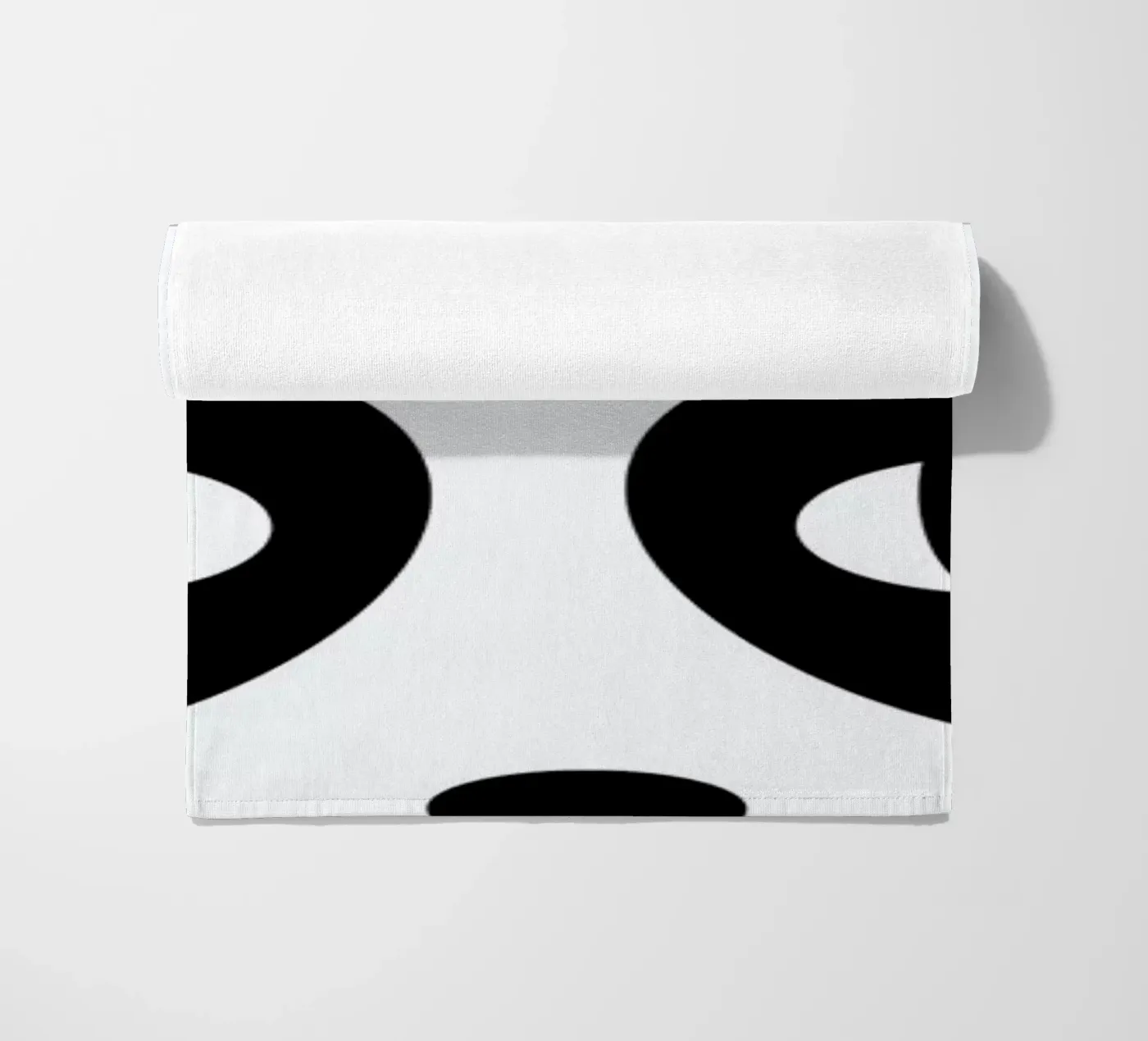 Panda strandhanddoek van Charlotte Winter