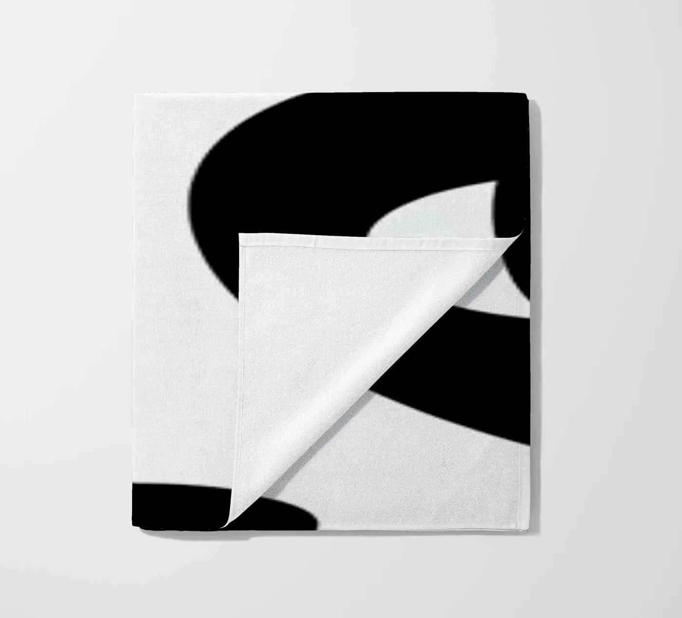 Panda strandhanddoek van Charlotte Winter