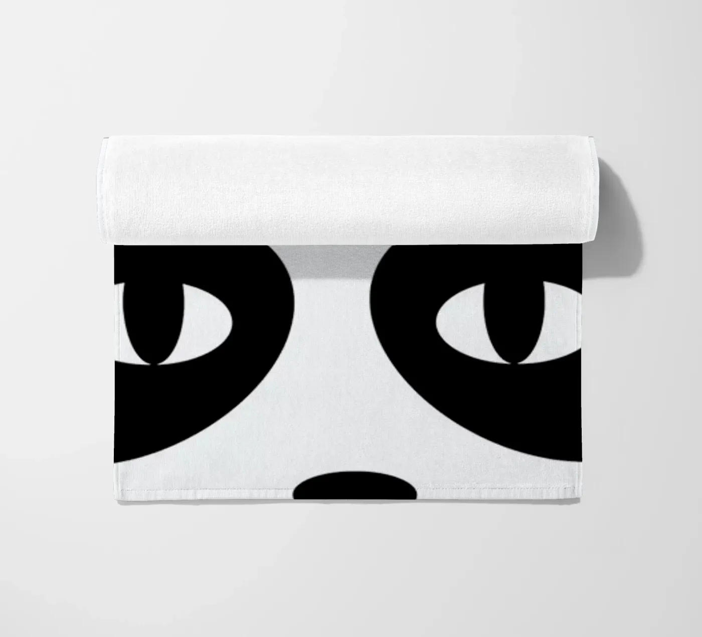 Panda strandhanddoek van Charlotte Winter