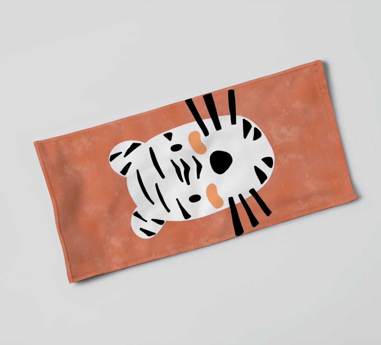 Kleiner Tiger asciugamano da bagno da BAINAI KIDS