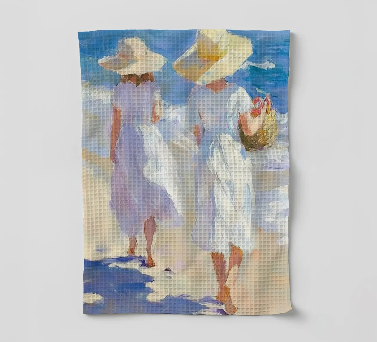 Donne che camminano su una spiaggia illuminata dal sole canovaccio da cucina da Melloi Art Print