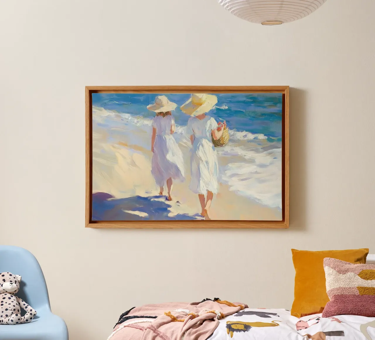 Donne che camminano su una spiaggia illuminata dal sole tela con Cornice a cassetta da Melloi Art Print
