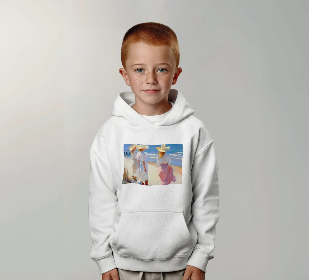 Donne con cappelli da sole a passeggio sulla spiaggia felpa bambino con cappuccio da Melloi Art Print