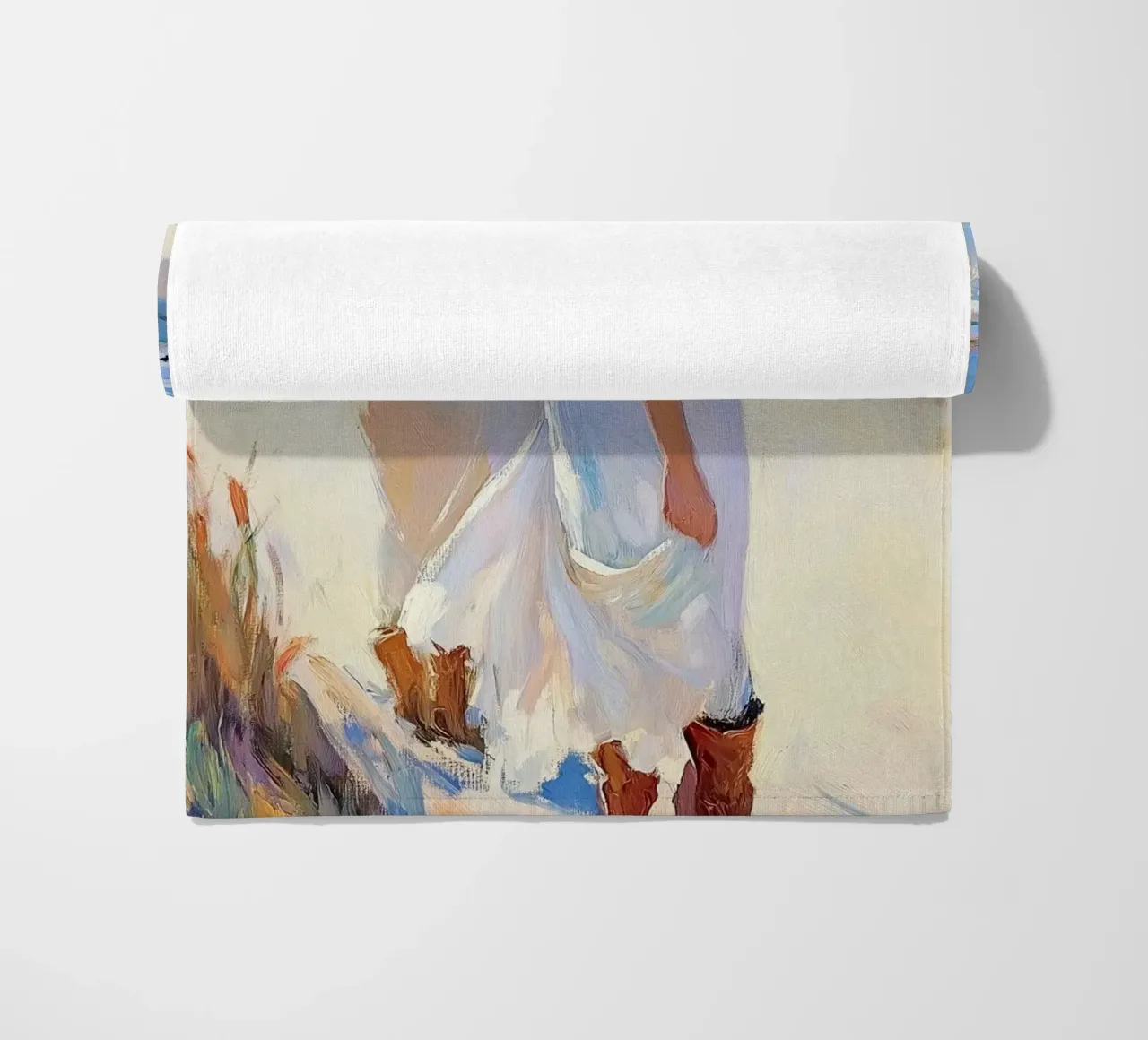 Donne con cappelli da sole a passeggio sulla spiaggia telo mare da Melloi Art Print