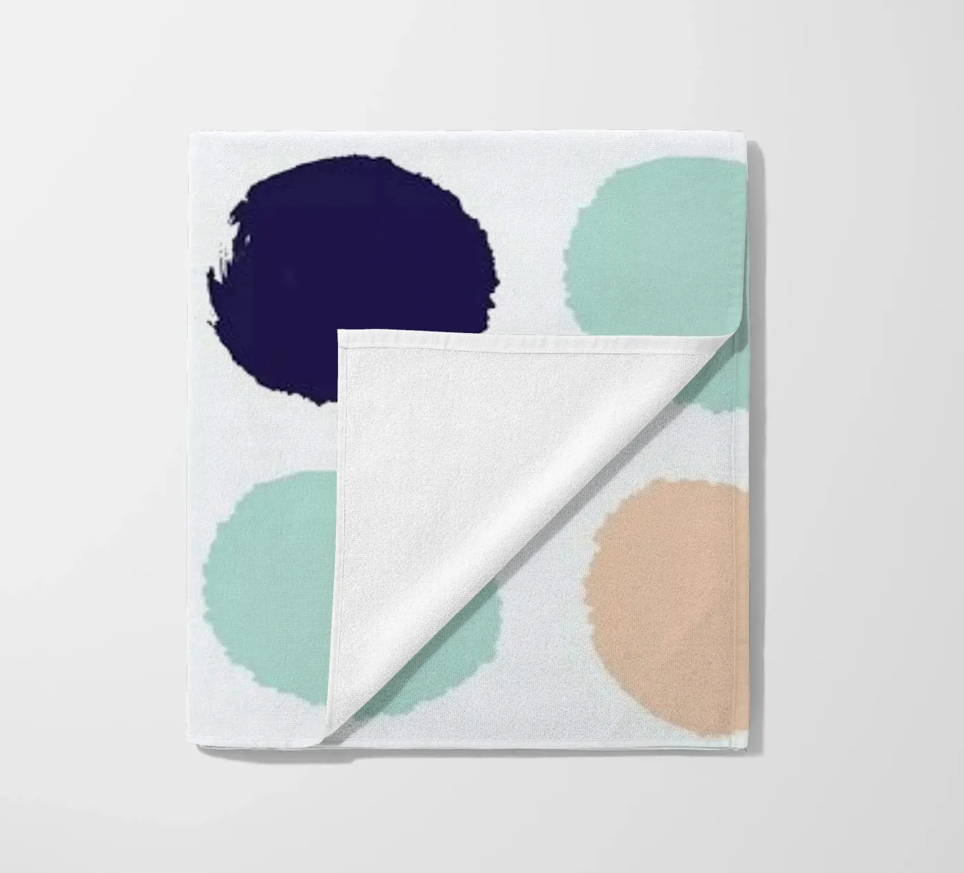 Wren strandhanddoek van Charlotte Winter