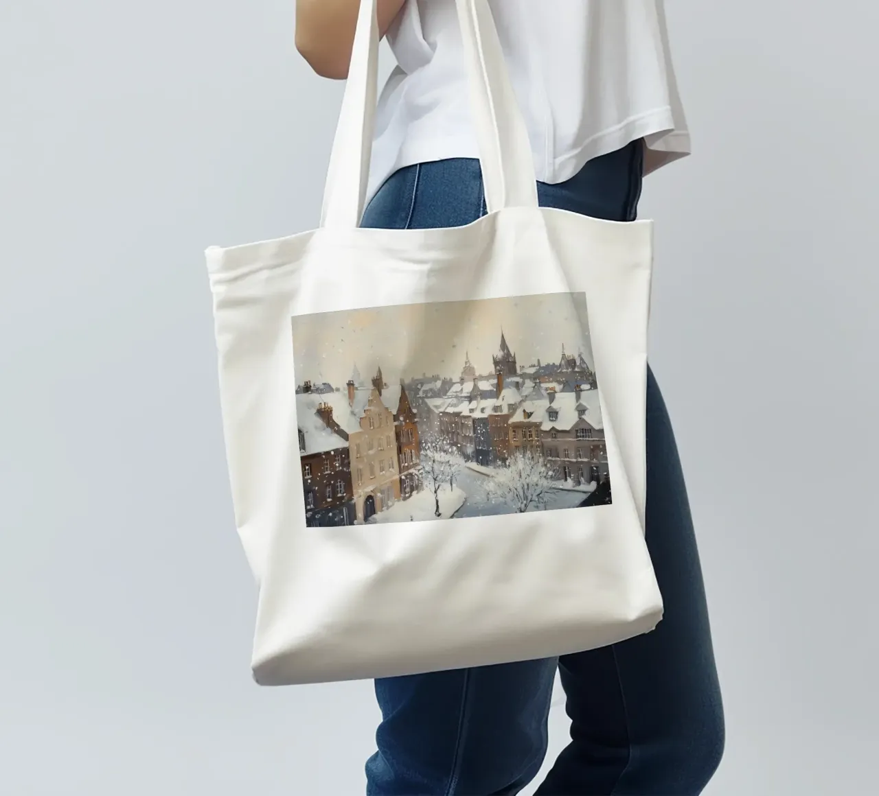 Il centro storico di Edimburgo innevato d'inverno borsa in juta da Melloi Art Print