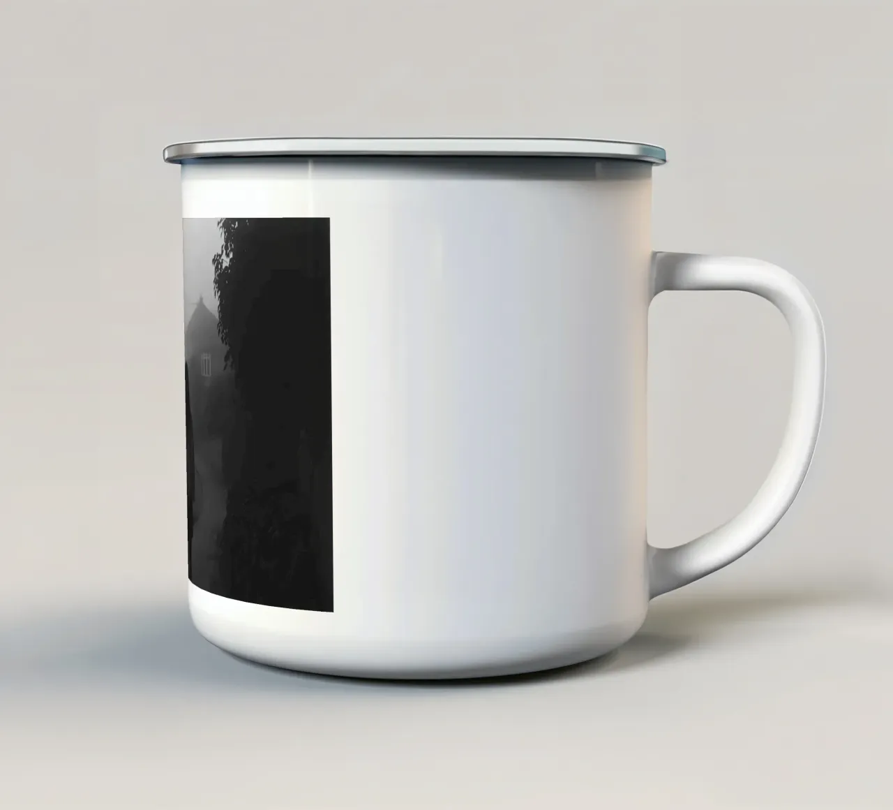 Aspettando nella nebbia tazza in smalto da Black & White