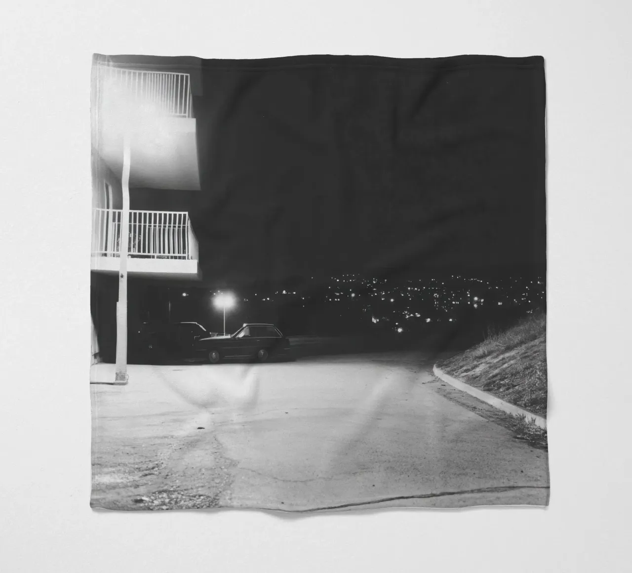 Luci notturne urbane coperta in pile da Black & White