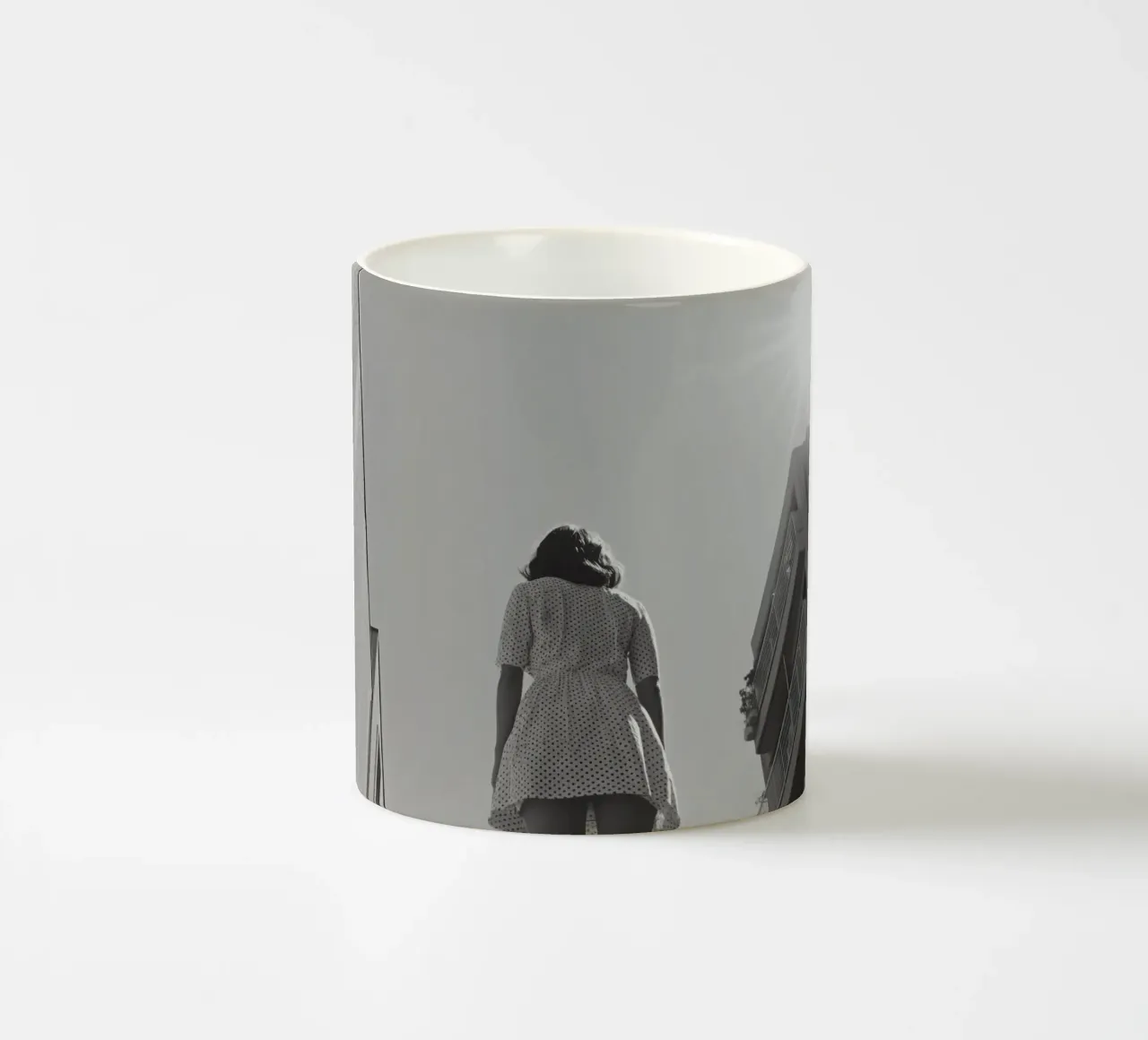 Abito bianco e nero tazza in ceramica da Black & White