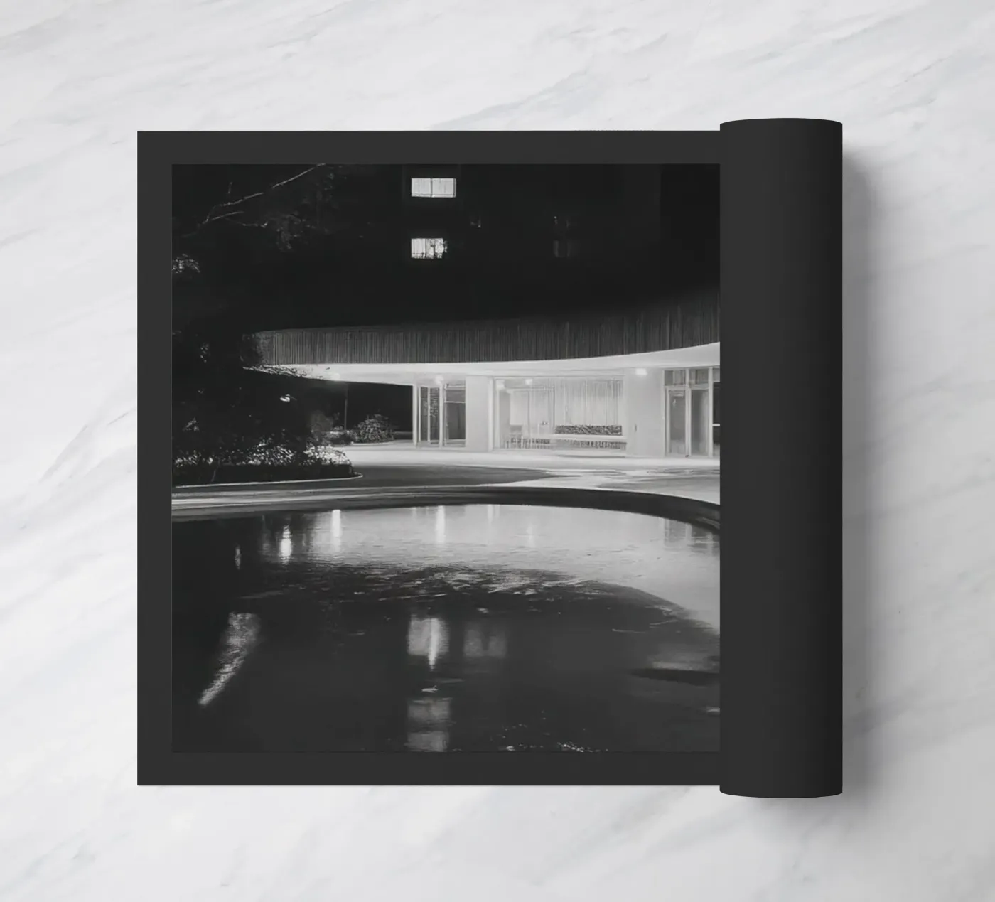 Reflets Modernistes deurmat van Black & White