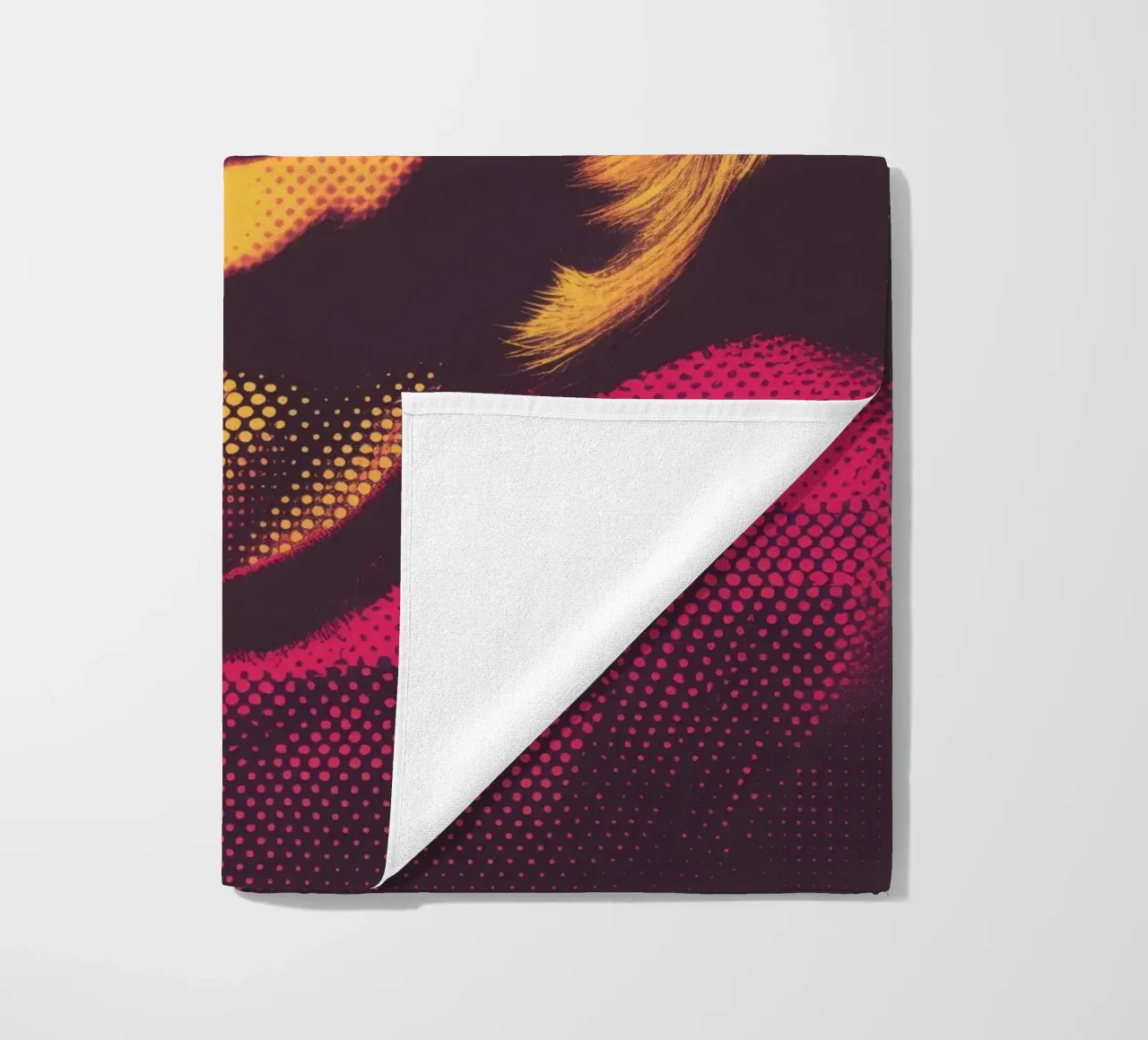 Marilyn Monroe | Nostalgic Vintage Retro Halftone Print beach towel by Autofocus