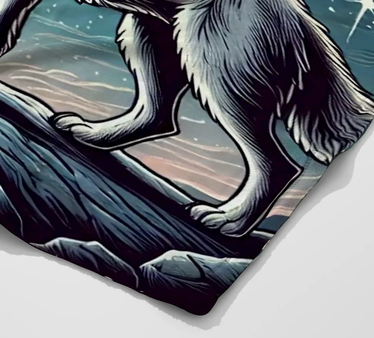 Lupo d'argento che ulula alla luna coperta in pile da FluffyToons