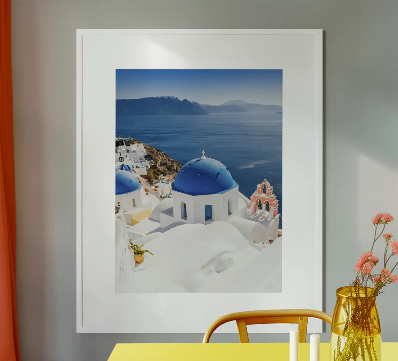 Santorini Grecia, Poster di viaggio delle isole greche poster con telaio in plastica da TheTravelClub