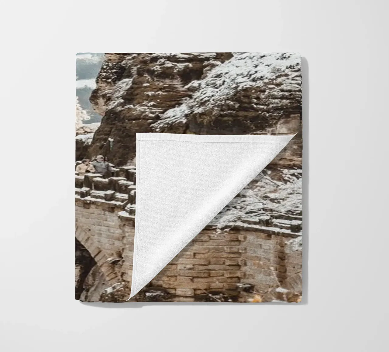 Svizzera sassone, Bastei - Ponte di Bastei in inverno telo mare da Bold and Retro