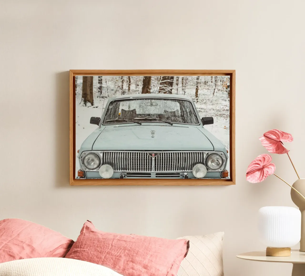 Auto d'epoca nella neve - vista frontale in inverno tela da Bold and Retro