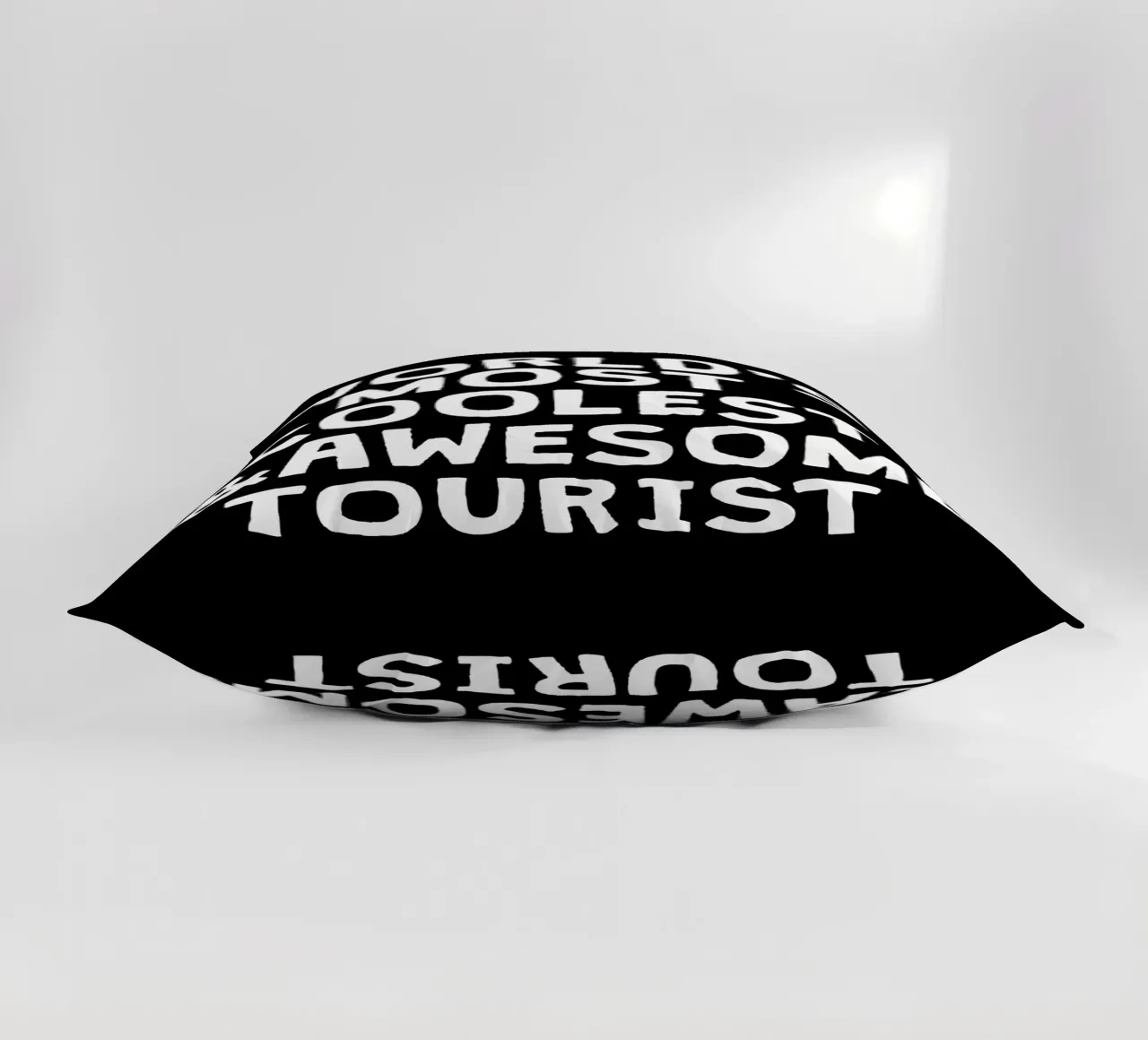 World's most coolest and awesome tourist cuscino da happieeagle
