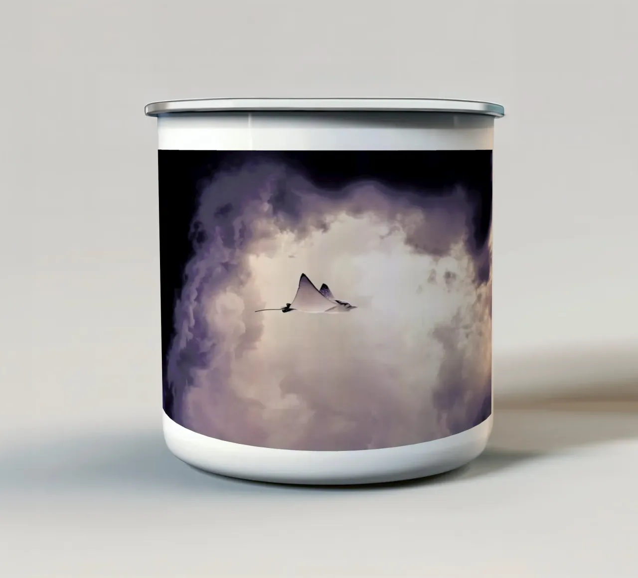 Lltt tazza in smalto da Eugene Soloviev