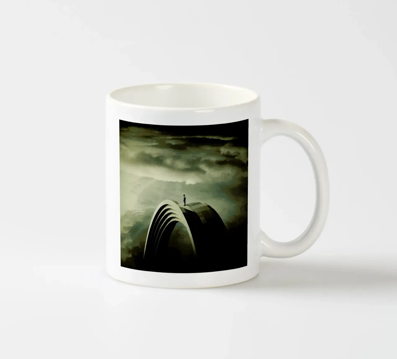 Think Twice Keramik Tasse von Eugene Soloviev