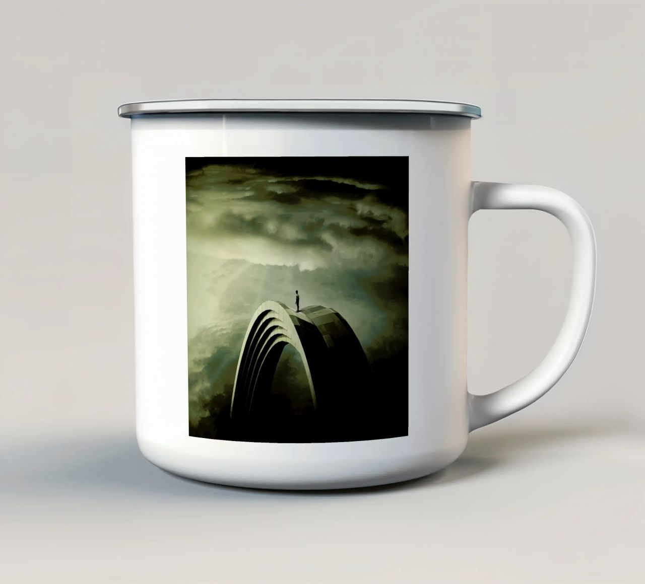 Think Twice tazza in smalto da Eugene Soloviev