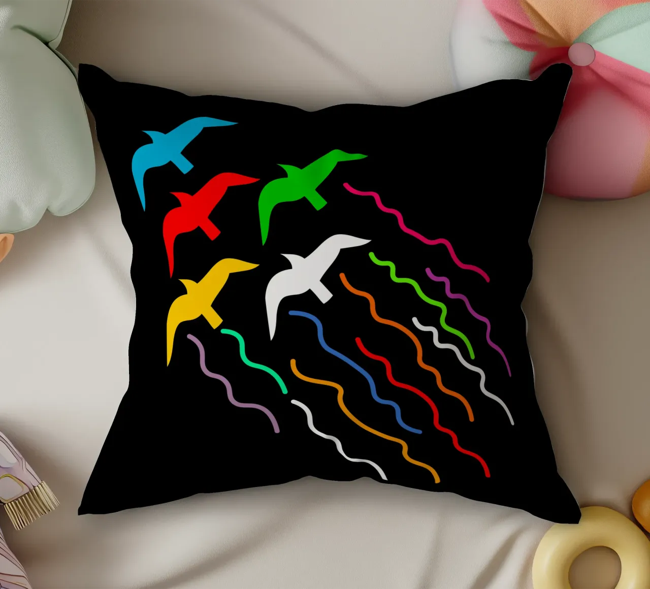 Magical flying birds cuscino da happieeagle