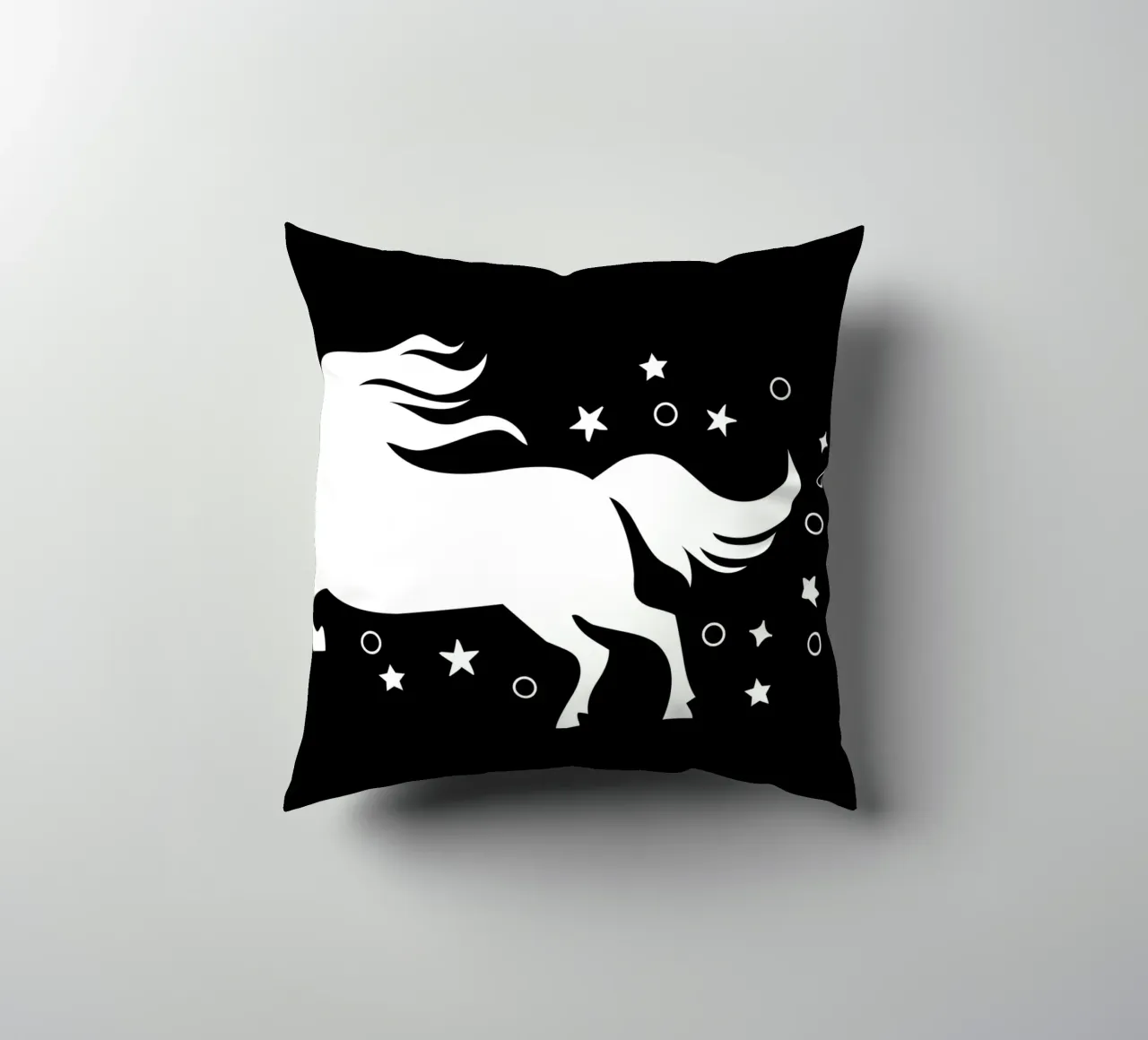 Magical running unicorn cuscino da happieeagle