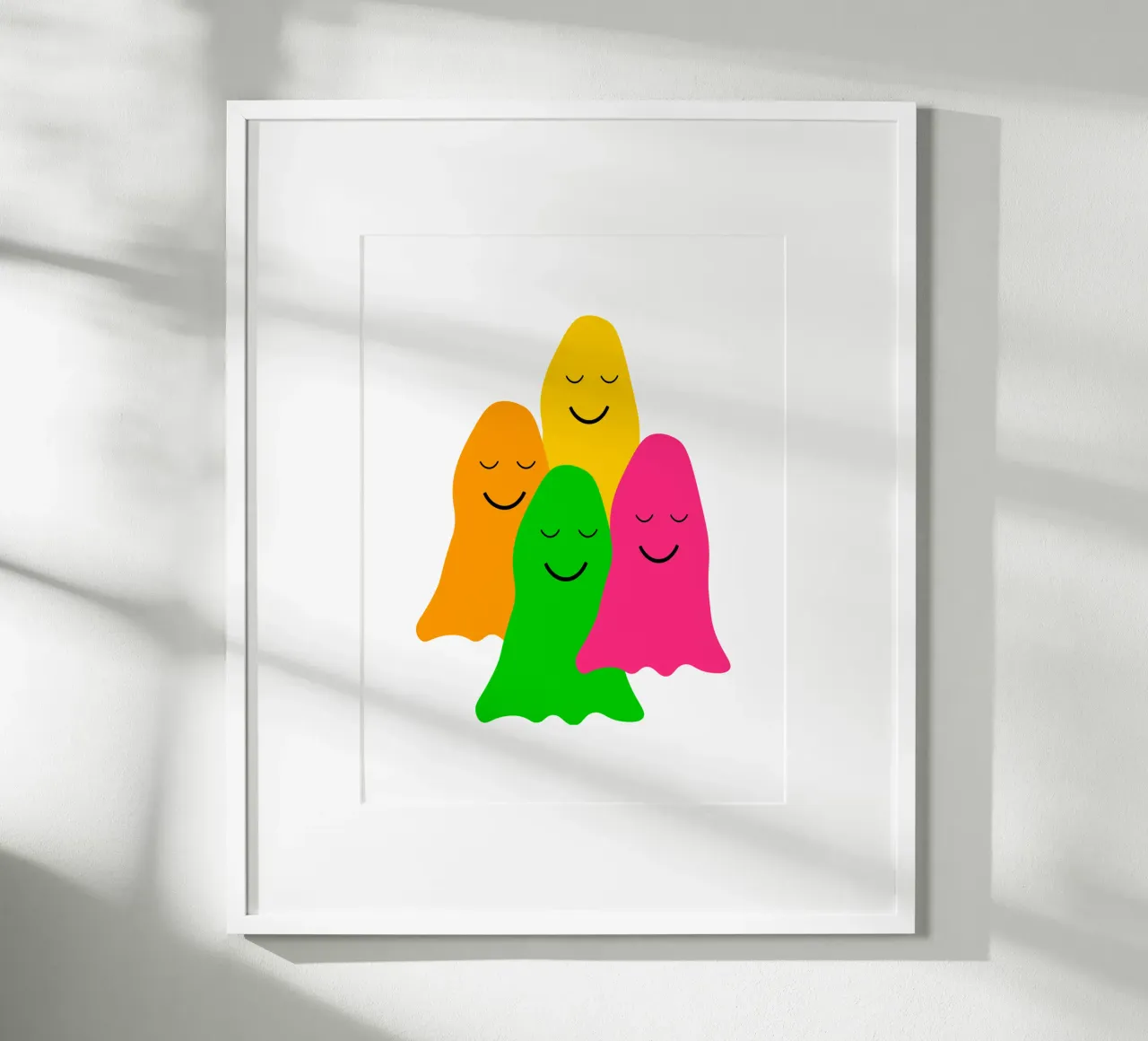 Peaceful colorful ghosts poster con telaio in alluminio da happieeagle