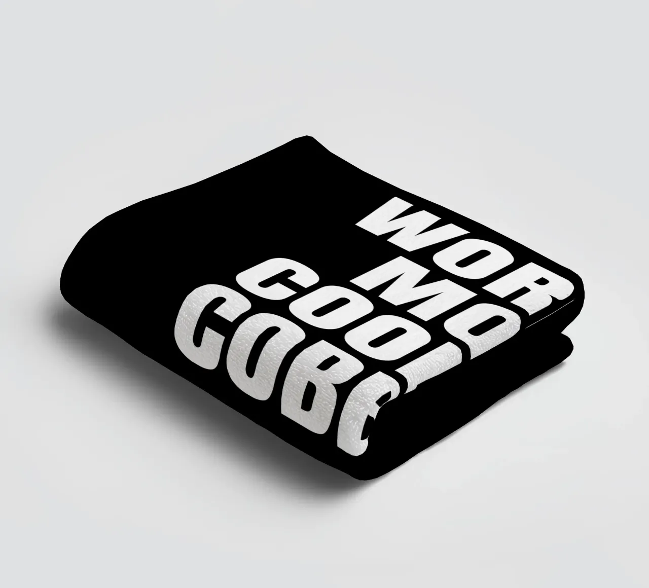 World's most coolest cobbler asciugamano da bagno da happieeagle