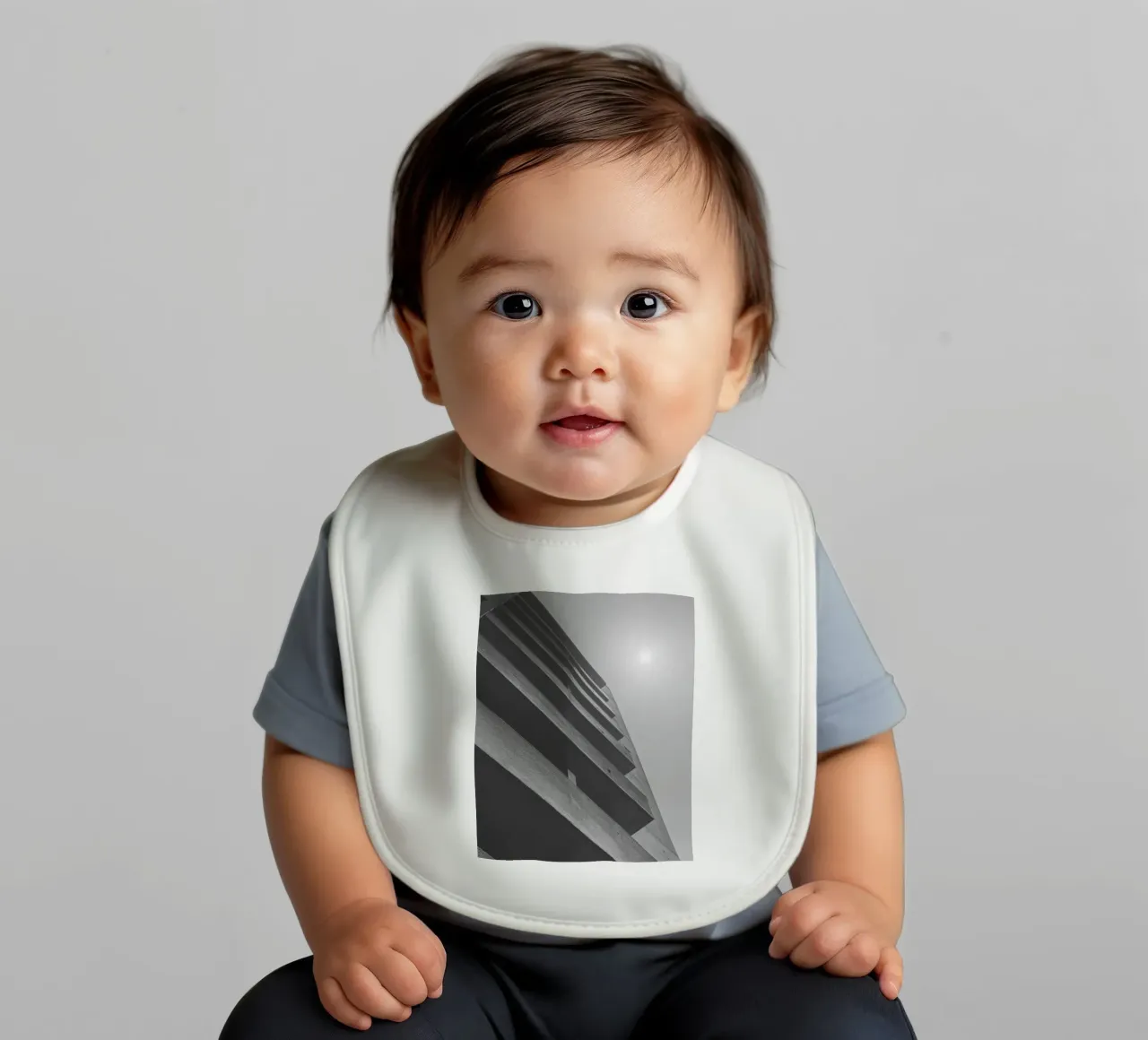 Geometria verticale bavaglino da Black & White