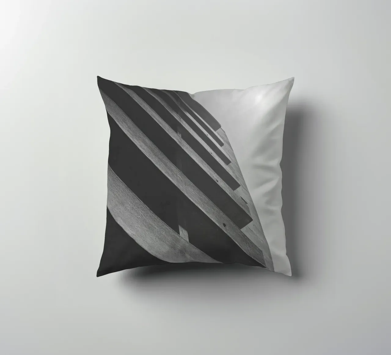 Geometria verticale cuscino da Black & White