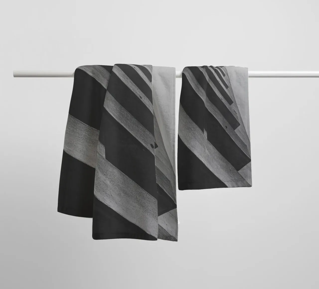 Geometria verticale asciugamano da bagno da Black & White
