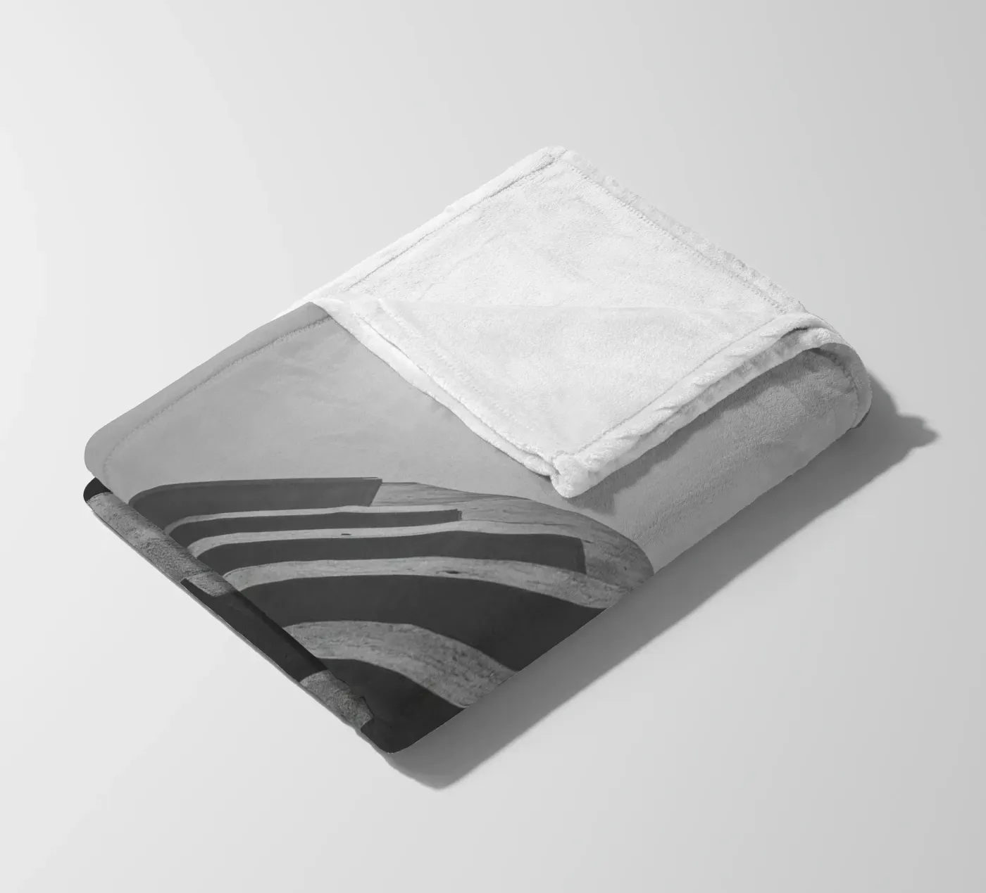 Vertical geometry Fleecedecke von Black & White