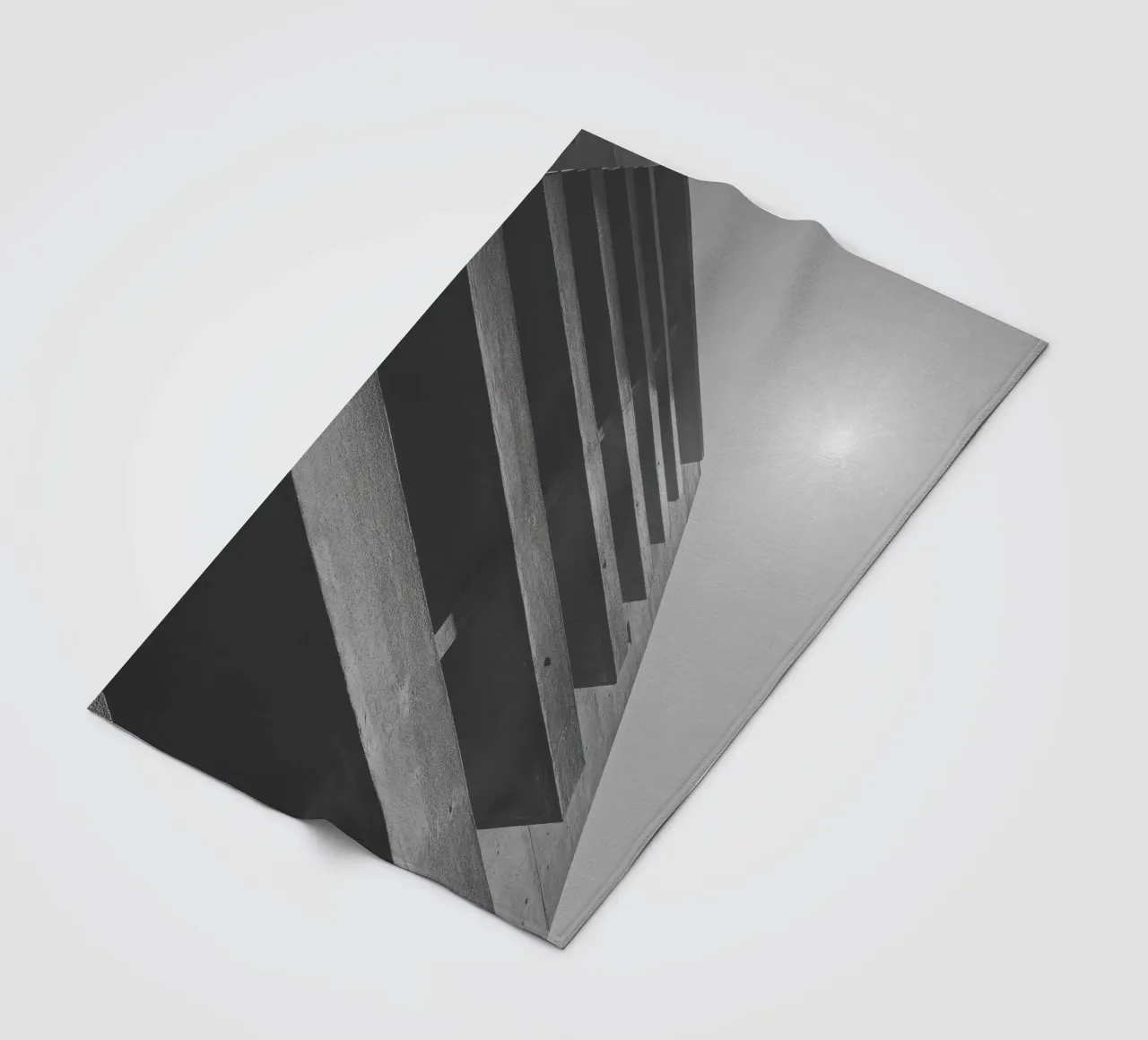 Vertical geometry Fleecedecke von Black & White