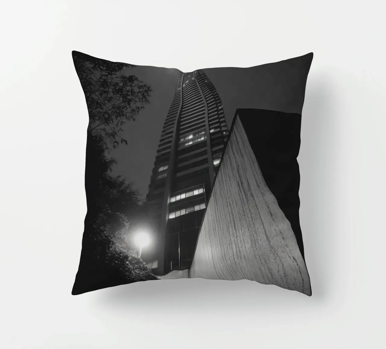Hemelvaart Nocturne kussen van Black & White