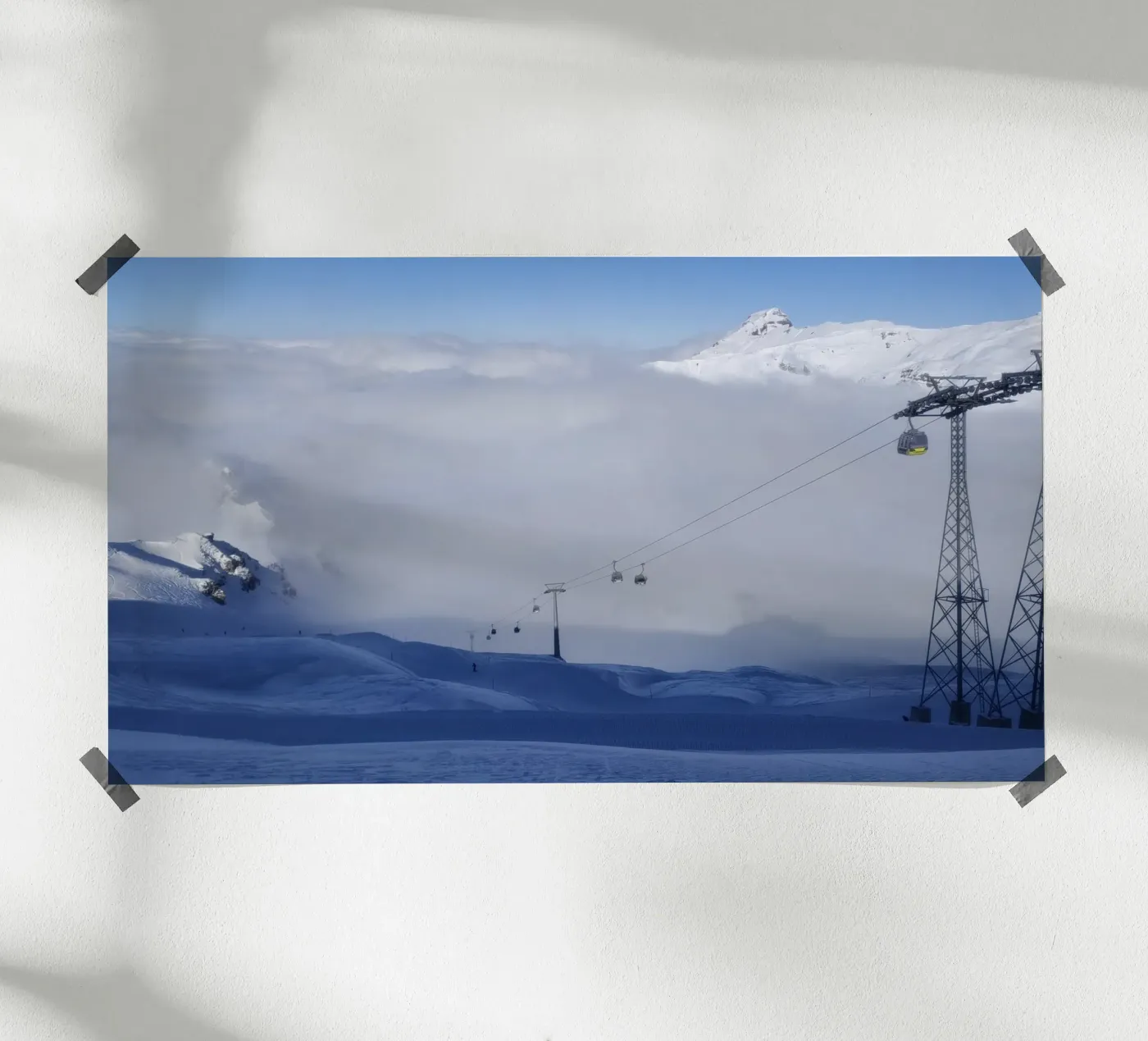 Hochnebel poster da MARA