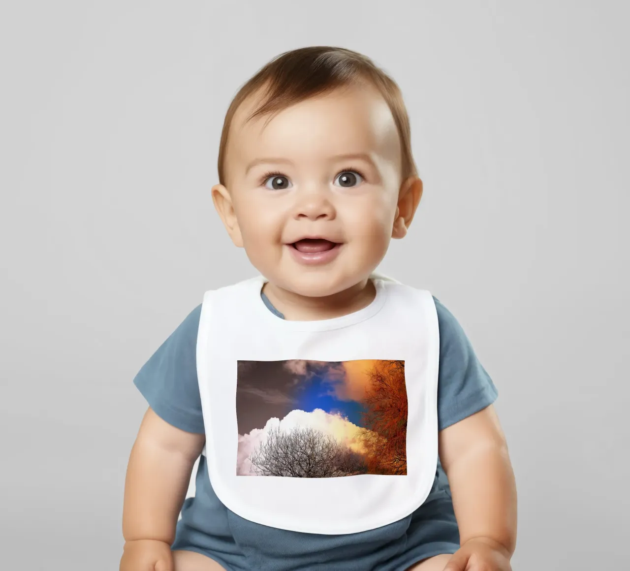 FAA114 baby bib by Thierry vobmann photography