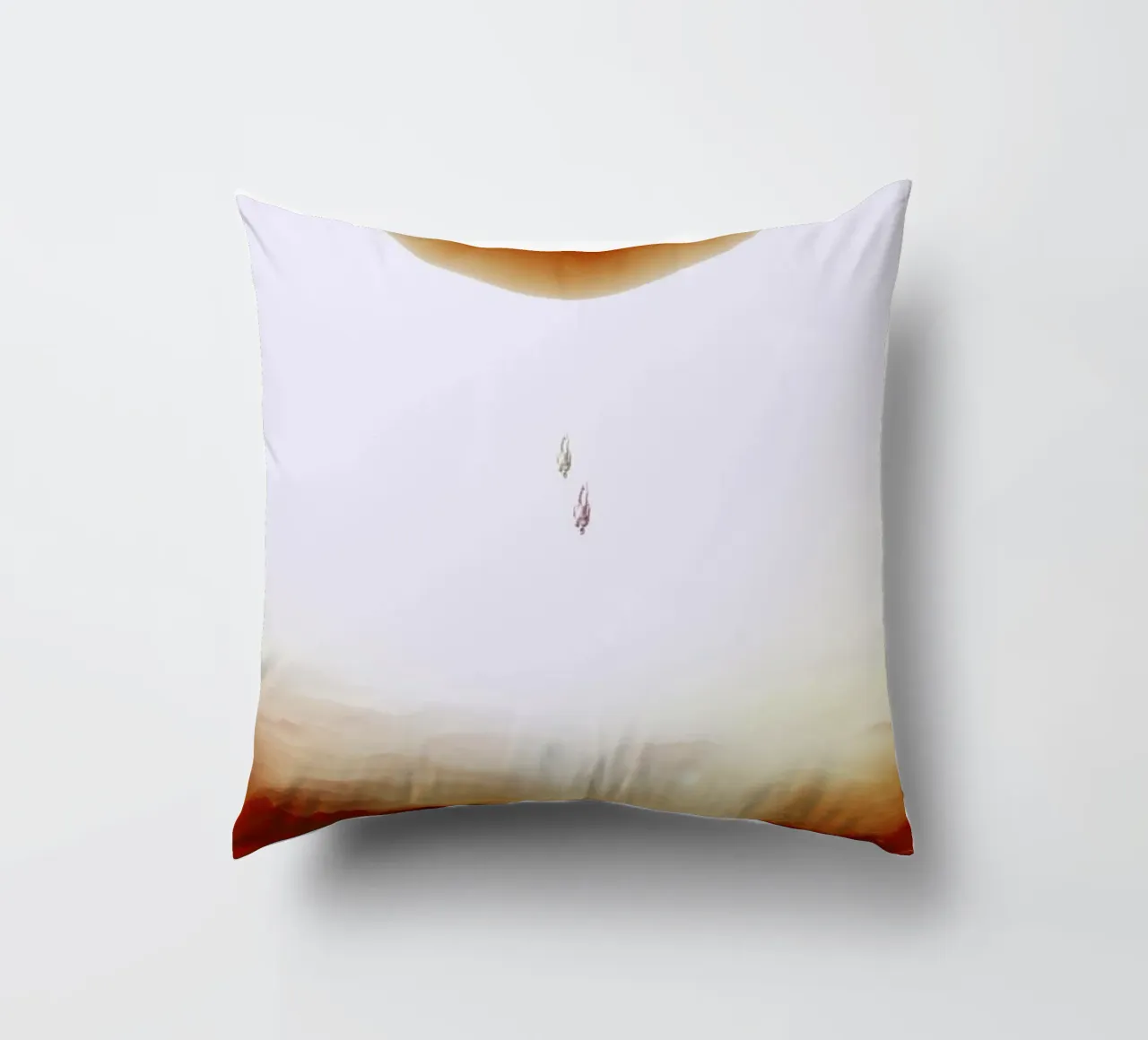 Descent of two skydivers over an alien red desert planet Kissen von Stoian Hitrov