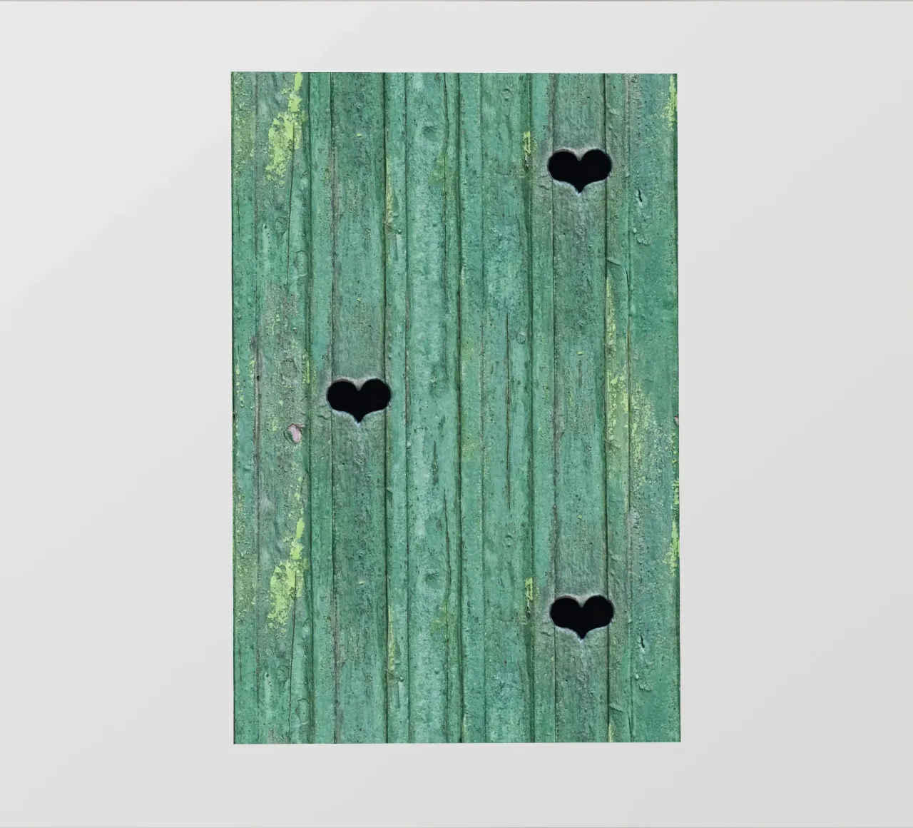 Un toque rústico de amor - Puerta de madera con recortes de corazón lámina retroiluminada de Curious Collections by Marielle Leenders