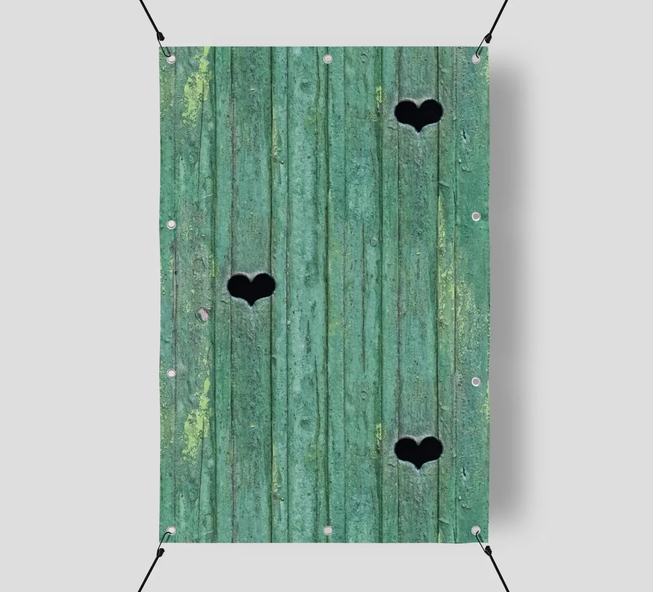 Un tocco d'amore rustico - Porta in legno con ritagli di cuore telo in pvc da Curious Collections by Marielle Leenders
