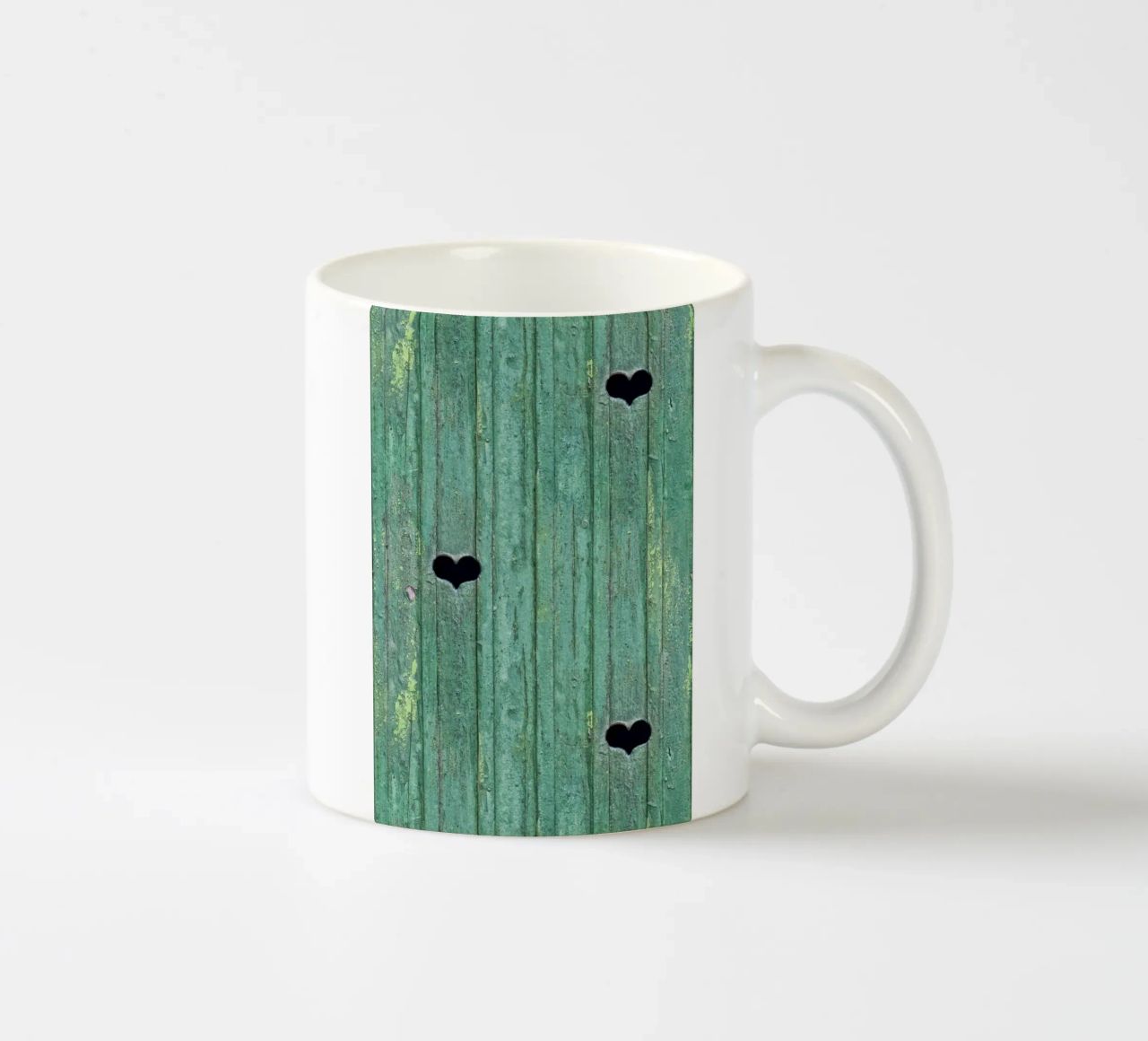 Un tocco d'amore rustico - Porta in legno con ritagli di cuore tazza in ceramica da Curious Collections by Marielle Leenders