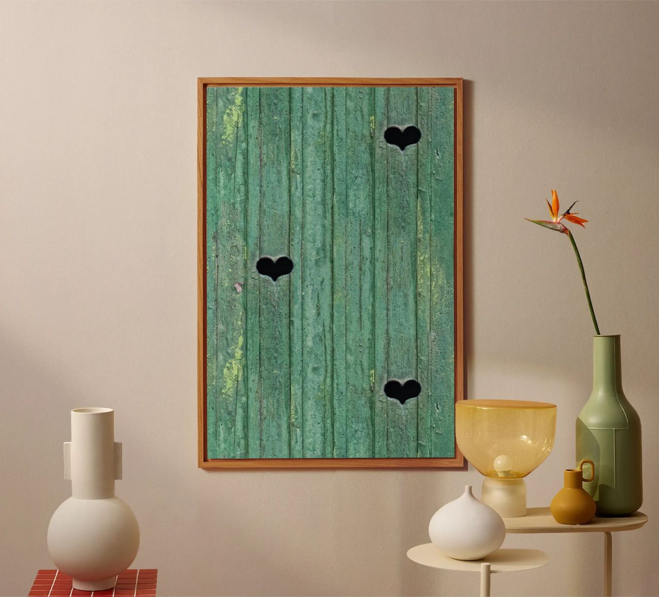 Un tocco d'amore rustico - Porta in legno con ritagli di cuore alluminio dibond da Curious Collections by Marielle Leenders