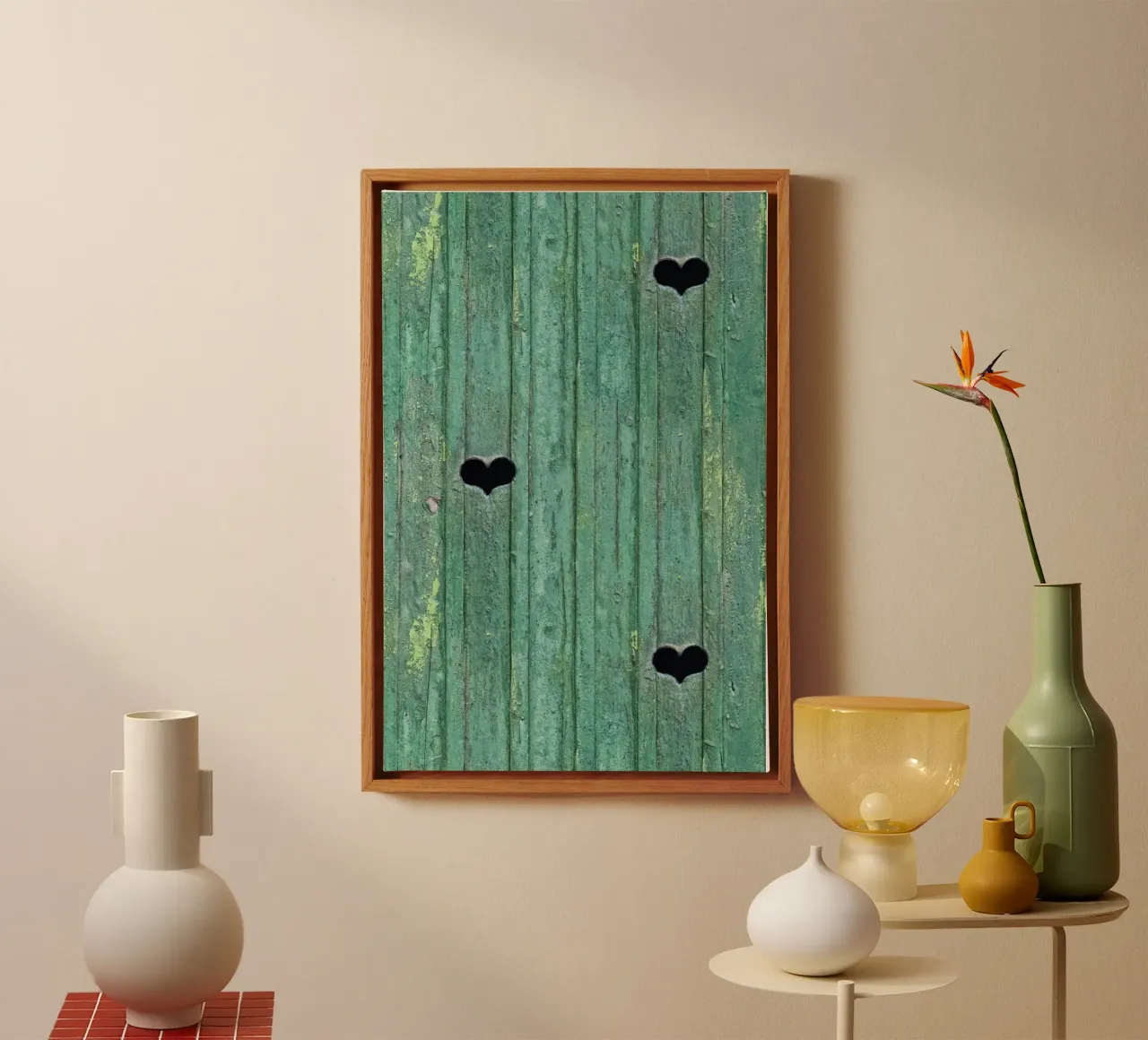 Une touche d'amour rustique - Porte en bois avec découpes en forme de cœur toile avec Caisse américaine de Curious Collections by Marielle Leenders