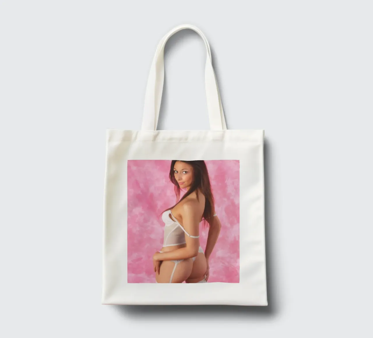 Biancheria intima bianca borsa in juta da Dave Hare Photography