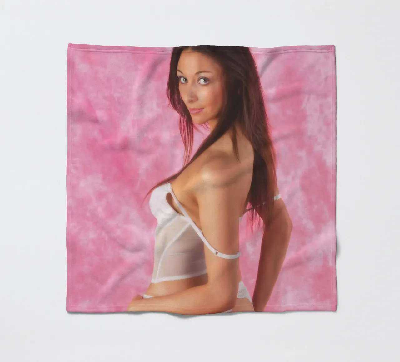 Biancheria intima bianca coperta in pile da Dave Hare Photography
