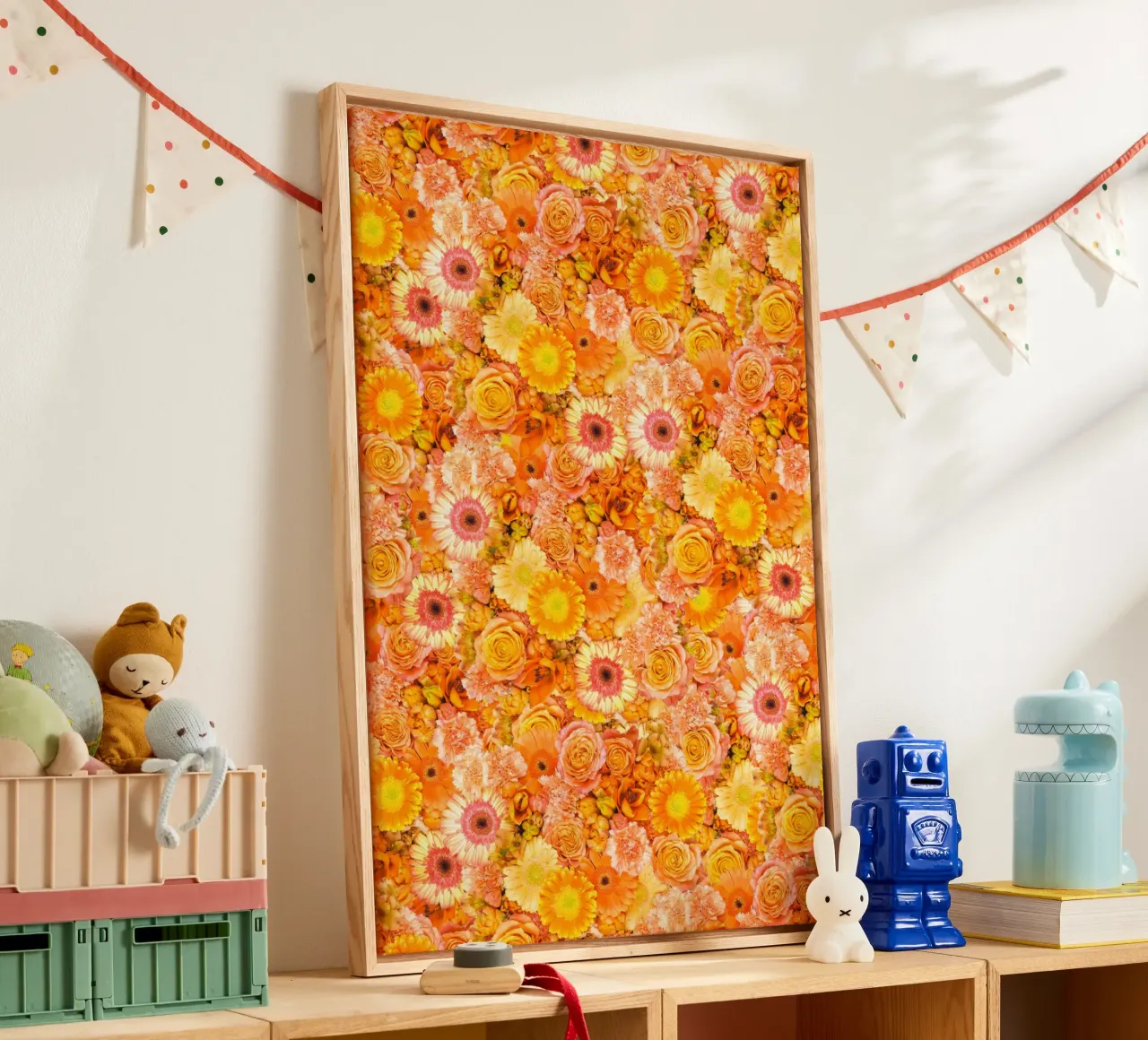 Un mare di arancione - Fiori in piena fioritura tela con Cornice a cassetta da Curious Collections by Marielle Leenders